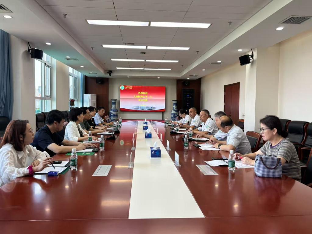 学校领导带队赴北京开展访企拓岗与交流合作活动